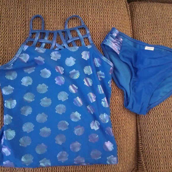 Girl's Arizona Swimsuit size 14 - Picture 1 of 3